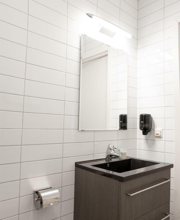 Ettsmart Hotell Sollentuna Esterno foto